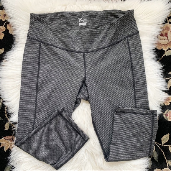 Old Navy Pants - Old Navy Active Black Grey Leggings Size XL